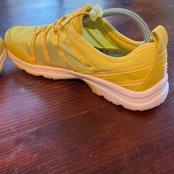 Lands' End Water Sport Sneaker Women 11B Yellow Upper Mesh Athletic Lace Up 1374 - Picture 7 of 16
